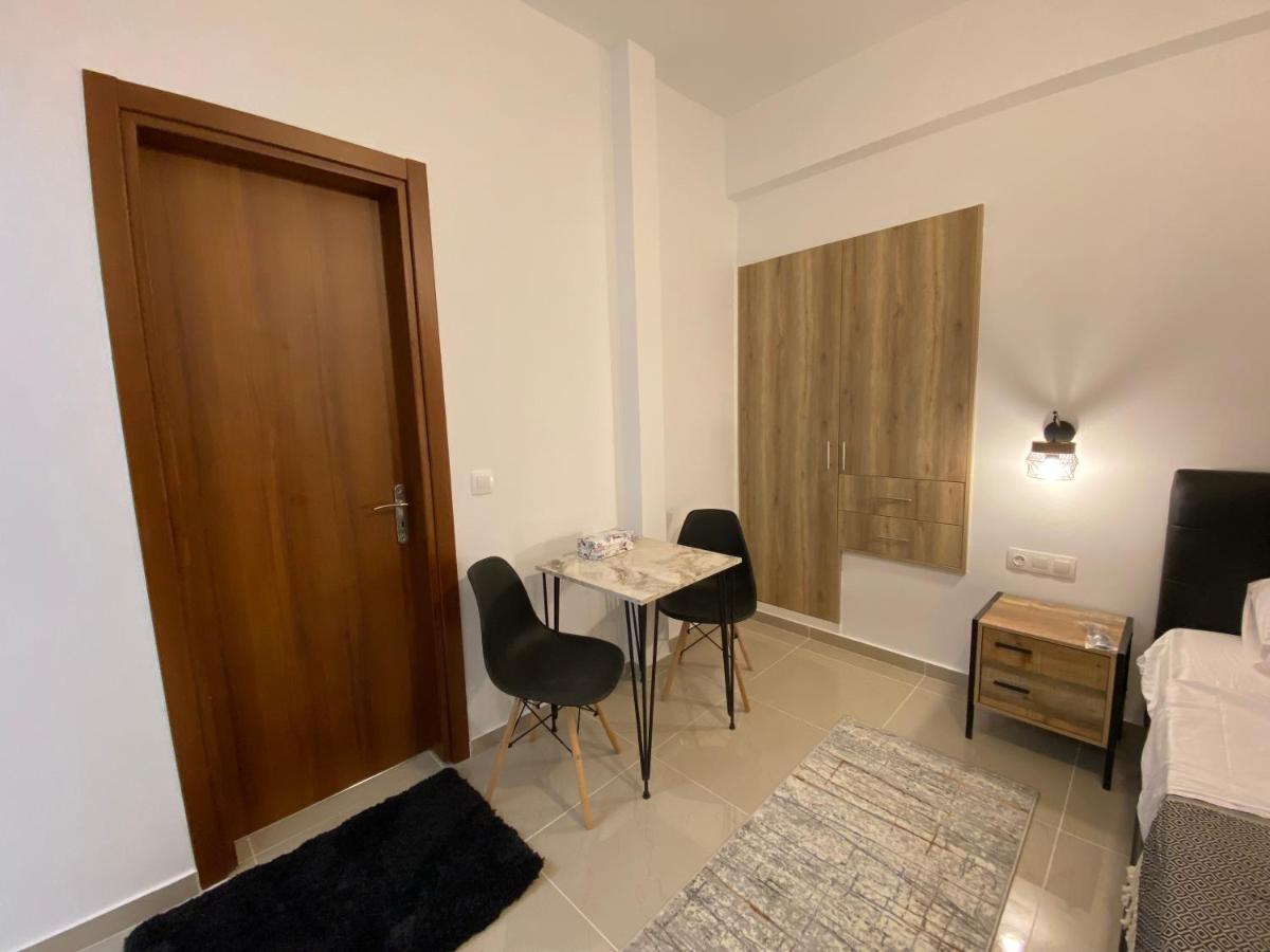 Nafousa 1. Nafousa 2 Appartement Athènes
